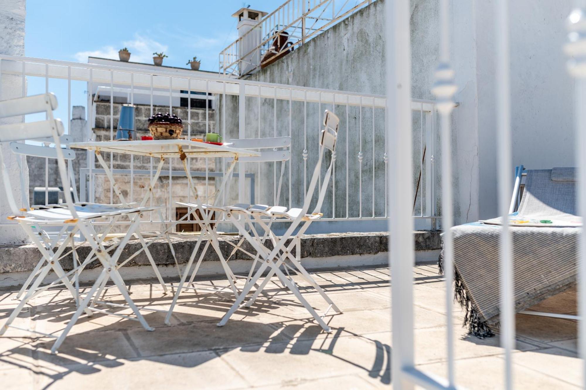 Ostuni Style - 2 Terraces With Sea Views Apartment Exterior photo