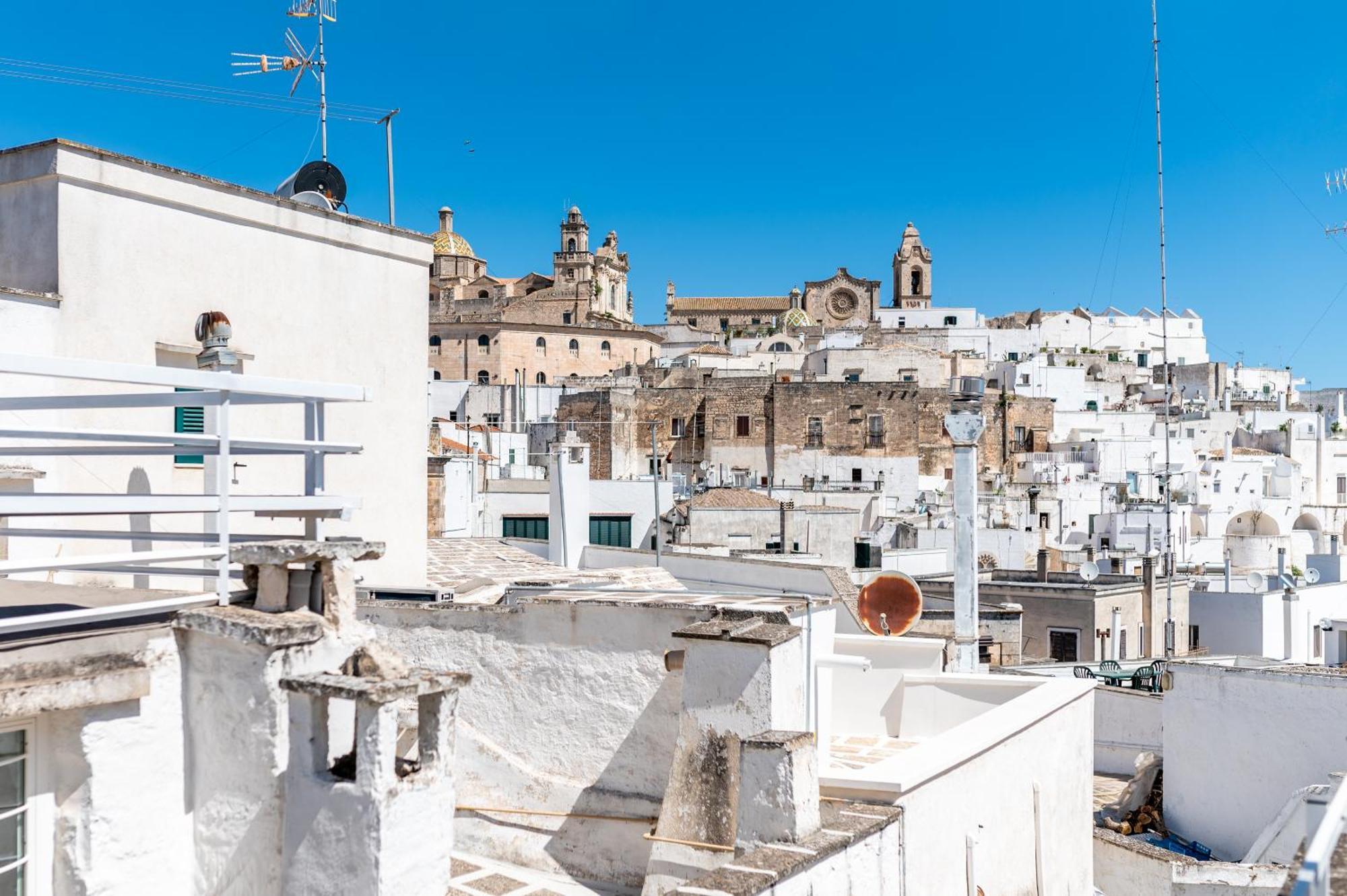 Ostuni Style - 2 Terraces With Sea Views Apartment Exterior photo